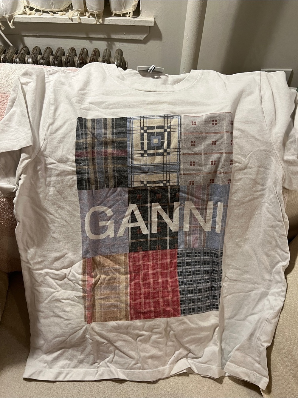 Ganni Tee - Picture 3 of 8